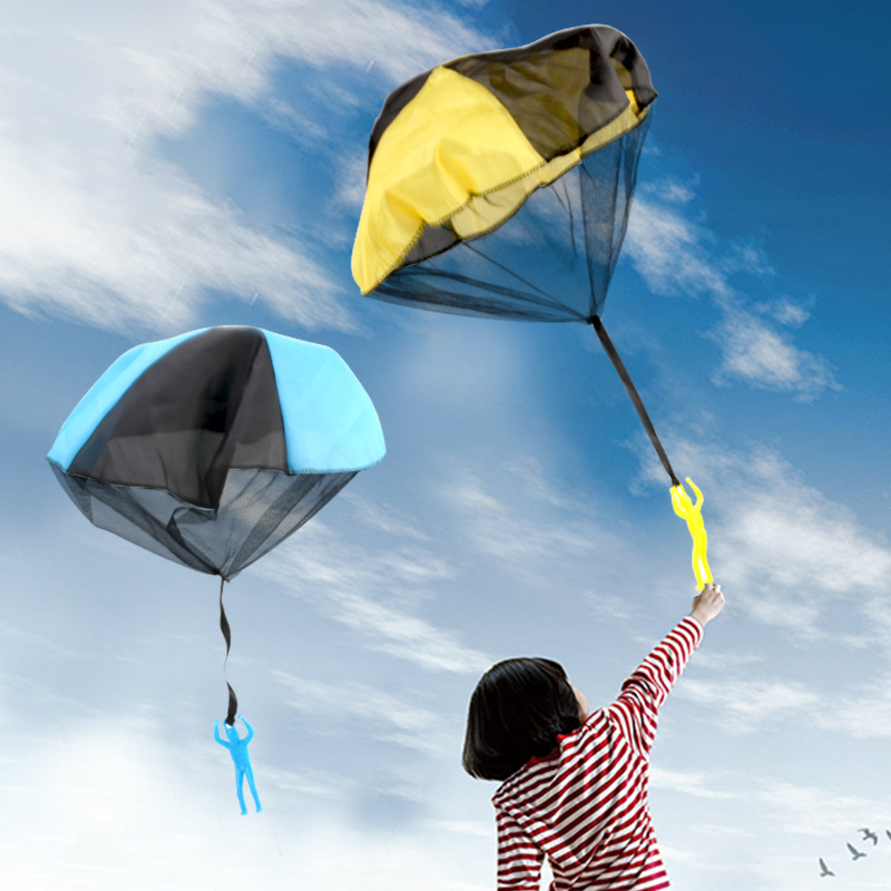 Kids Outdoor Jumping Toys - 1pcs Hand Throwing Parachute Kids Outdoor